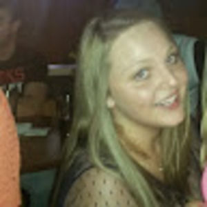 Meet your Posher, Cynthia